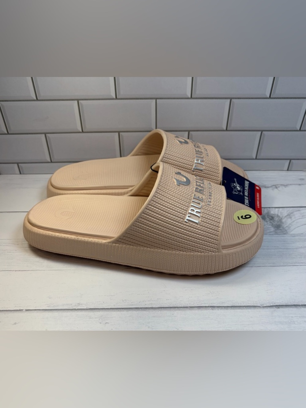 True Religion  Size:9 Ladies Slides in Blush  Color:Nude - Picture 3 of 7